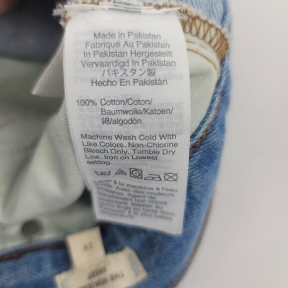 Madewell Light Wash Denim Cut Off Raw Hem Cotton The Mom Jean Shorts Size 28 - Picture 5 of 6